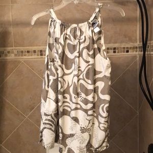 Manuhealii Top. Size Large